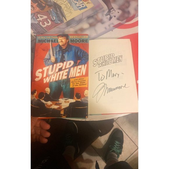 Stupid White Men by Michael Moore Signed Book with COA - Picture 1 of 3